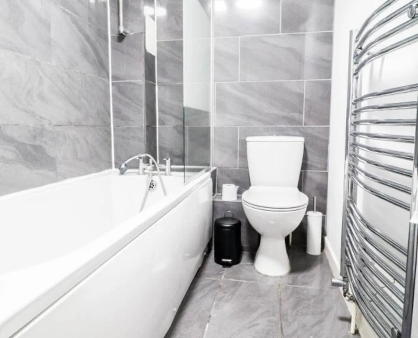 Modern 2Br Flat In Bentley House Apartment London 0*,